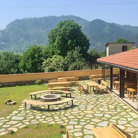סמוליאן Guesthouse Nefertiti מראה חיצוני תמונה