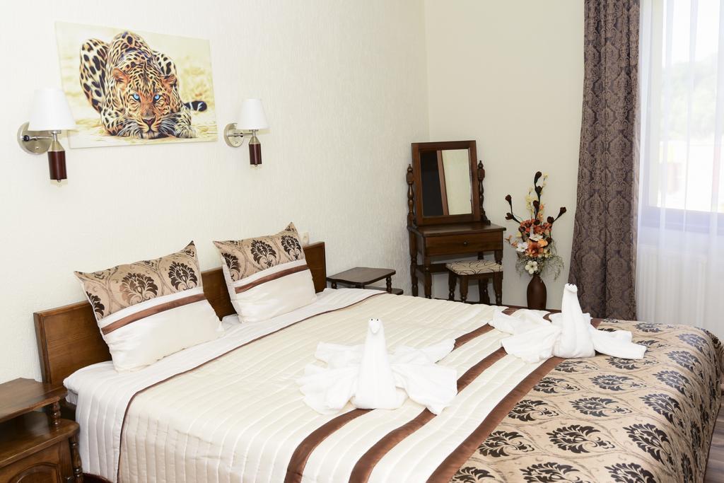 סמוליאן Guesthouse Nefertiti מראה חיצוני תמונה