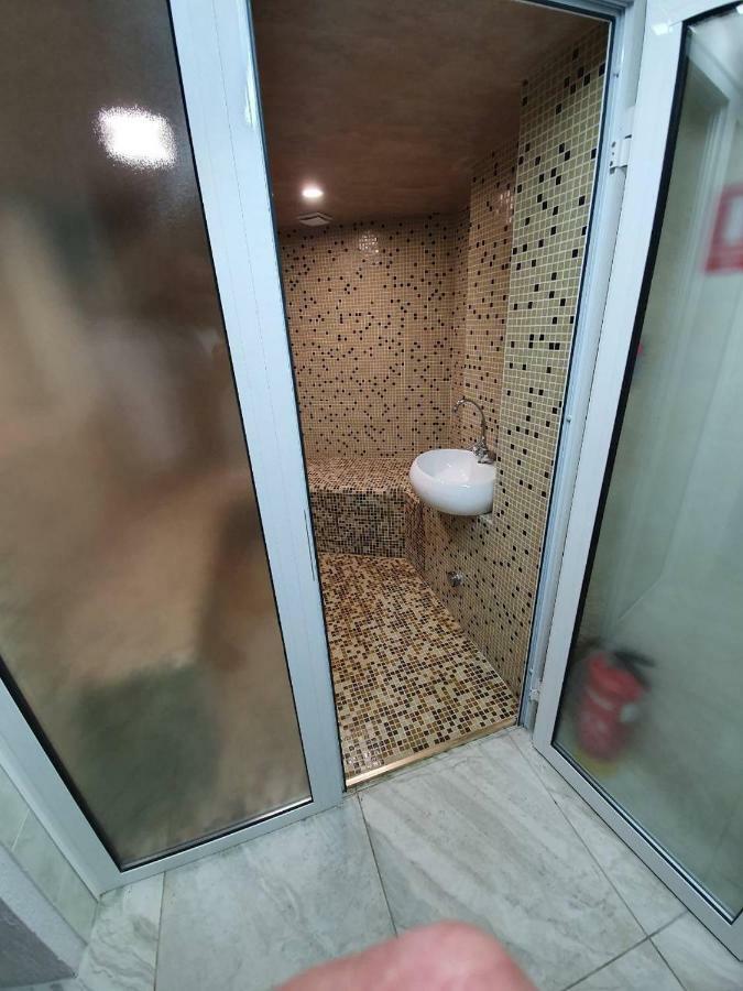 סמוליאן Guesthouse Nefertiti מראה חיצוני תמונה